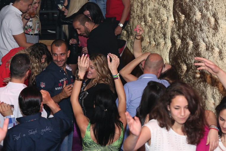 Taiga Batroun on Saturday Night 